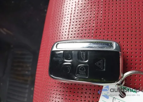 2017 Jaguar F-Pace 35T R-Sport из США, поврежденный, VIN SADCL2BV4HA490526